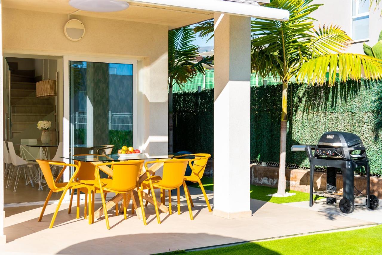 Villa Oasis Buddha Garden By Sunkeyrents アデヘ エクステリア 写真